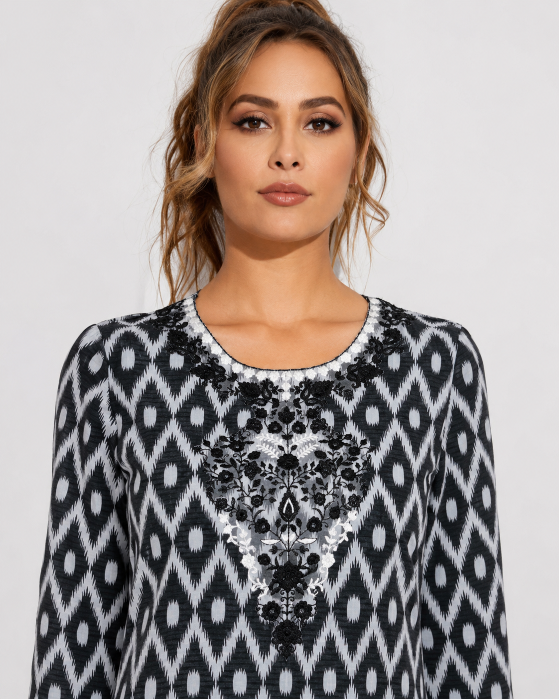 Black & White Geometric Printed 2-Piece Suit